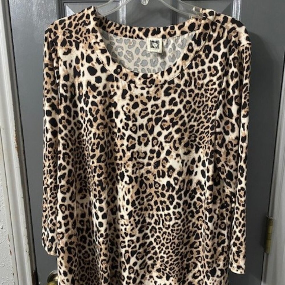 Anne Klein Sport Large Animal Print Brown 3/4 Sleeve Split Neck Top Tunic Cotton